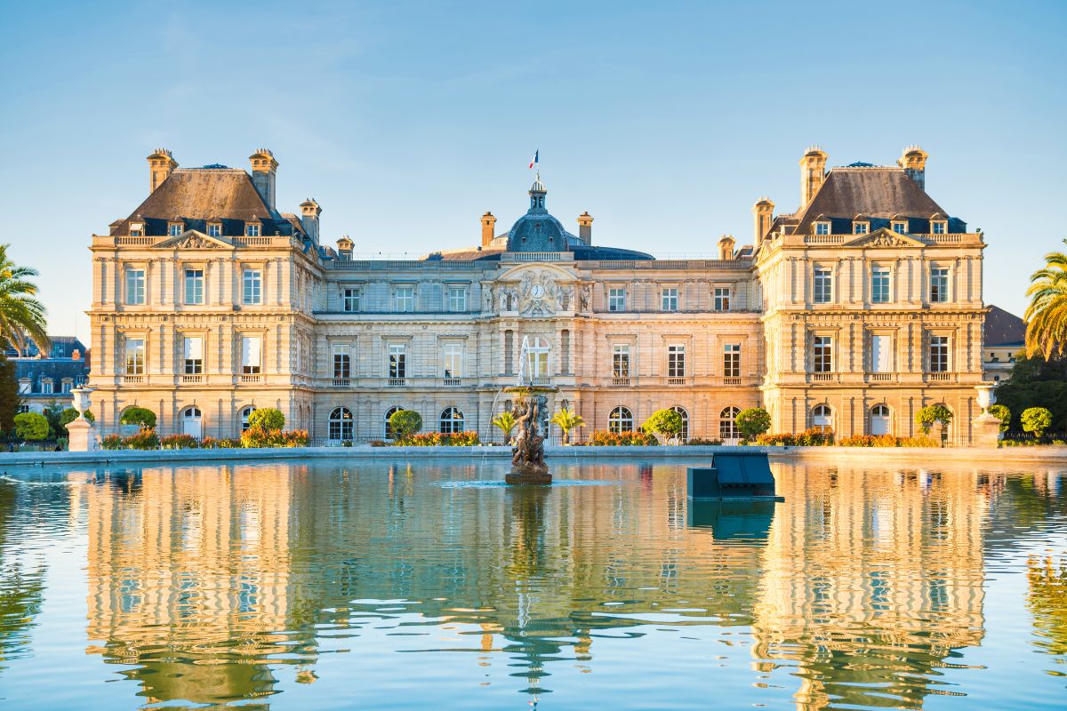 palace azurom