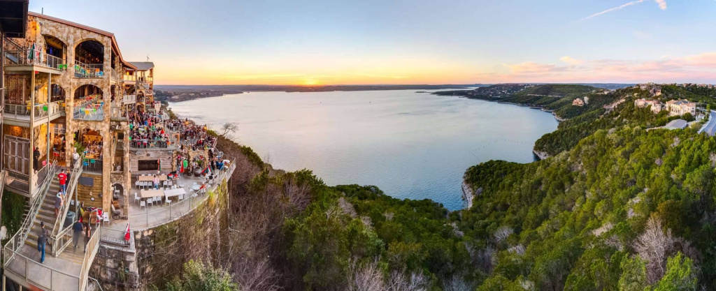 best travel agent Austin TX